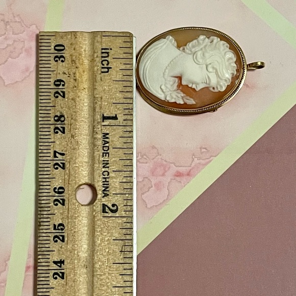 Pre-owned vintage 14KT Yellow gold Cameo Hallmarked STAR 331 NA Pin Pendant. - Picture 7 of 7